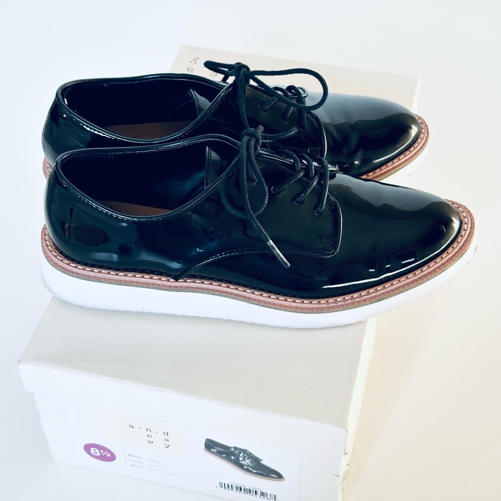 A New Day Jaynee Black Faux Patent Leather Platform Oxfords